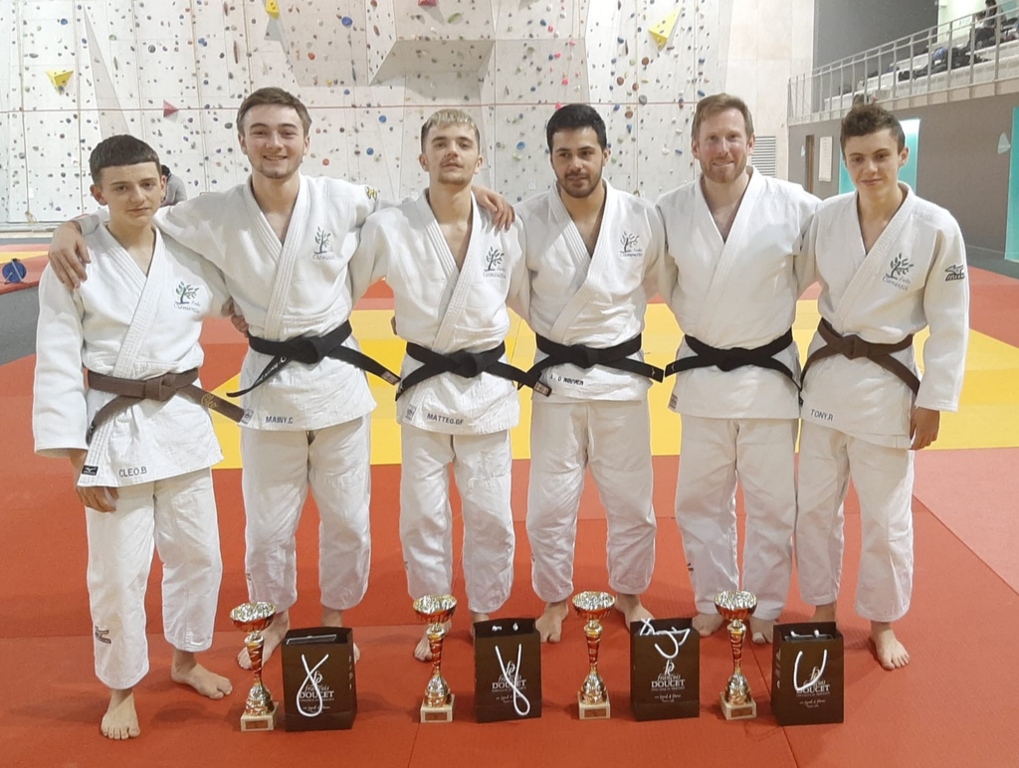 Succès historiques pour le Judo Club Clémentin au Championnat de France Kata Judo. 
